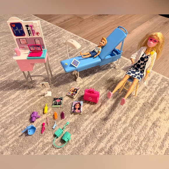 Barbie doctor set career Barbie - Picture 3 of 5